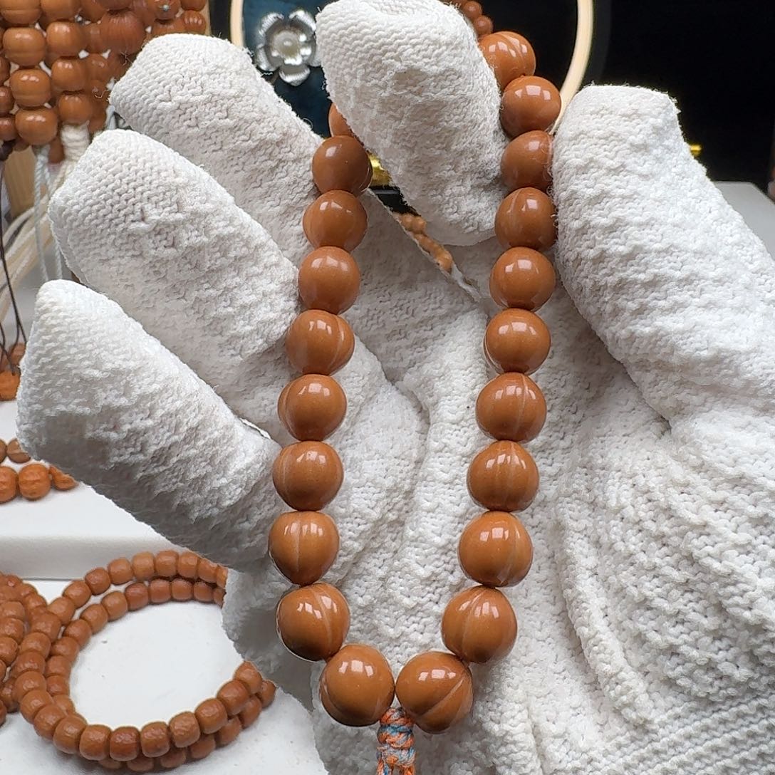 过***晴吊坠猴头核桃猴头皮桃10 手持