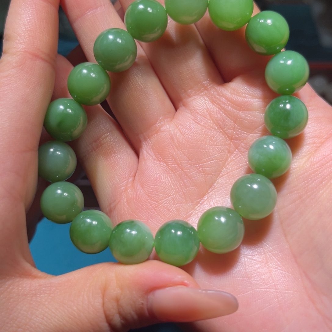 和田玉未镶嵌手串