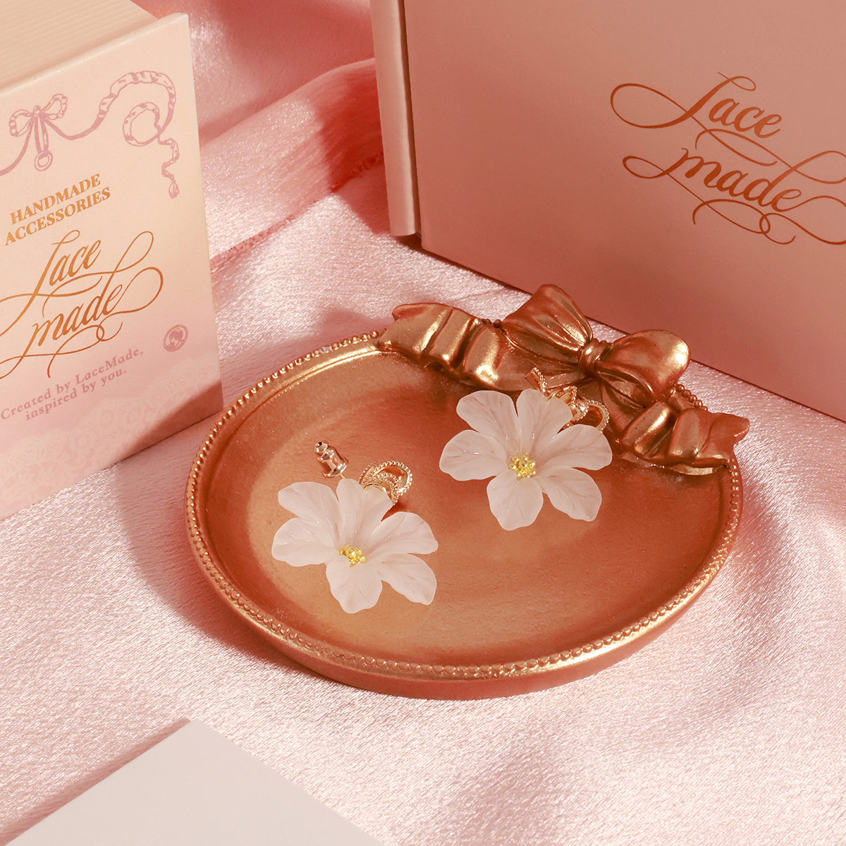 LaceMade 白昼花影 法式通勤小众设计感花朵耳钉