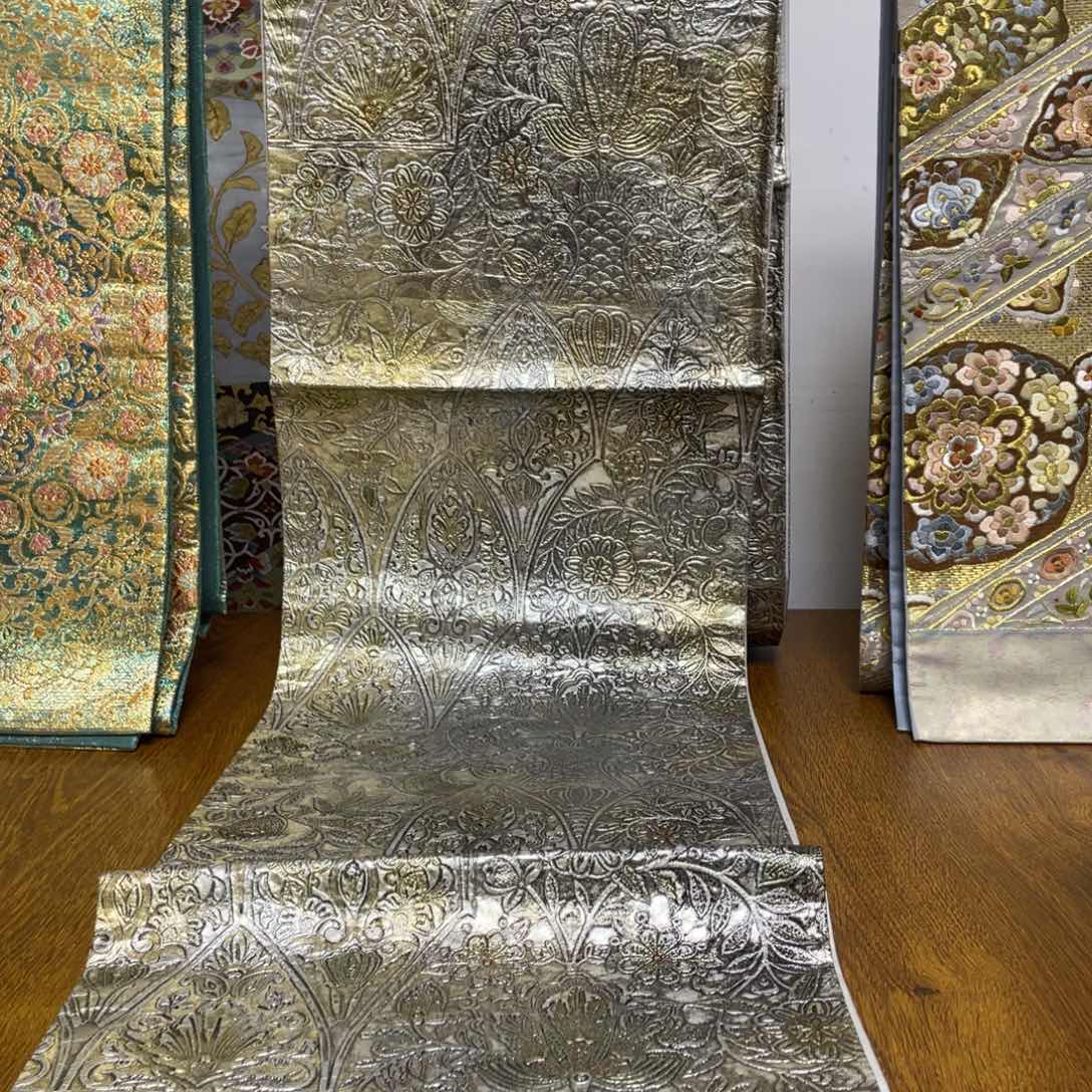 织绣金堂革工艺技术