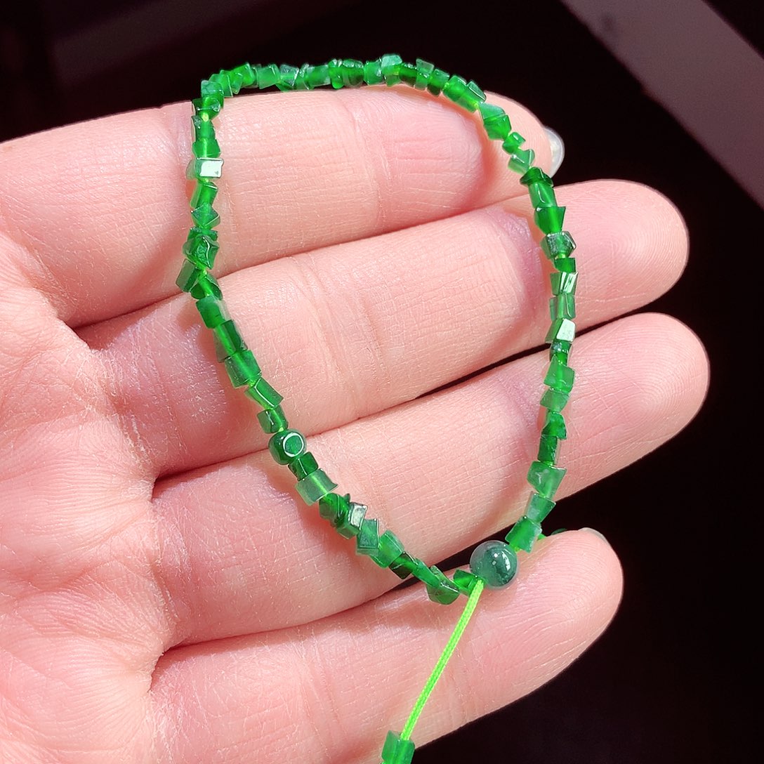 翡翠手链未镶嵌天然翡翠手链未镶嵌