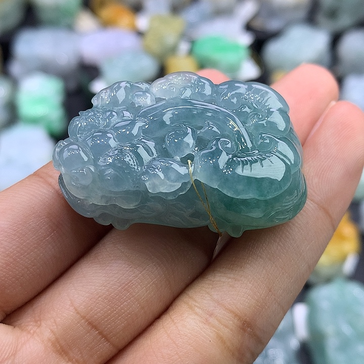 翡翠未镶嵌颈饰天然缅甸翡翠