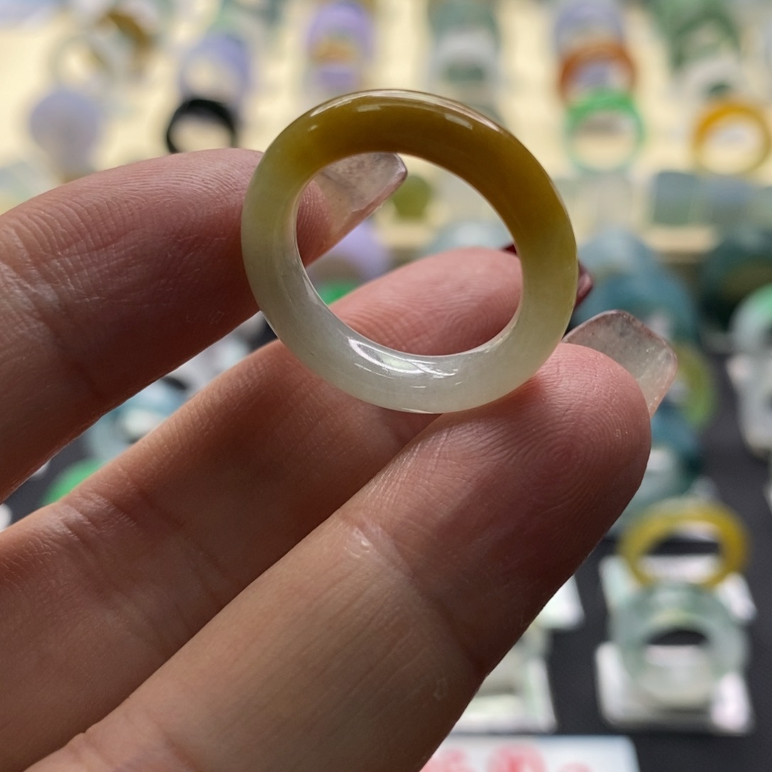 翡翠戒指未镶嵌翡翠戒指15