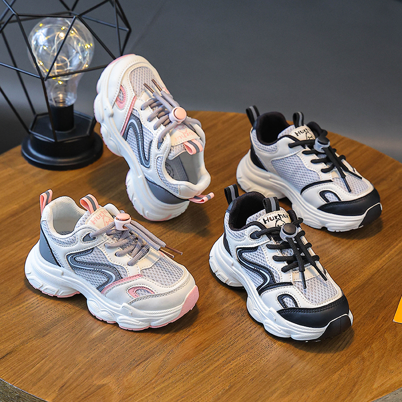 春季新款儿童鞋子防滑软底板鞋男童女童轻便滑板鞋中小童运动鞋