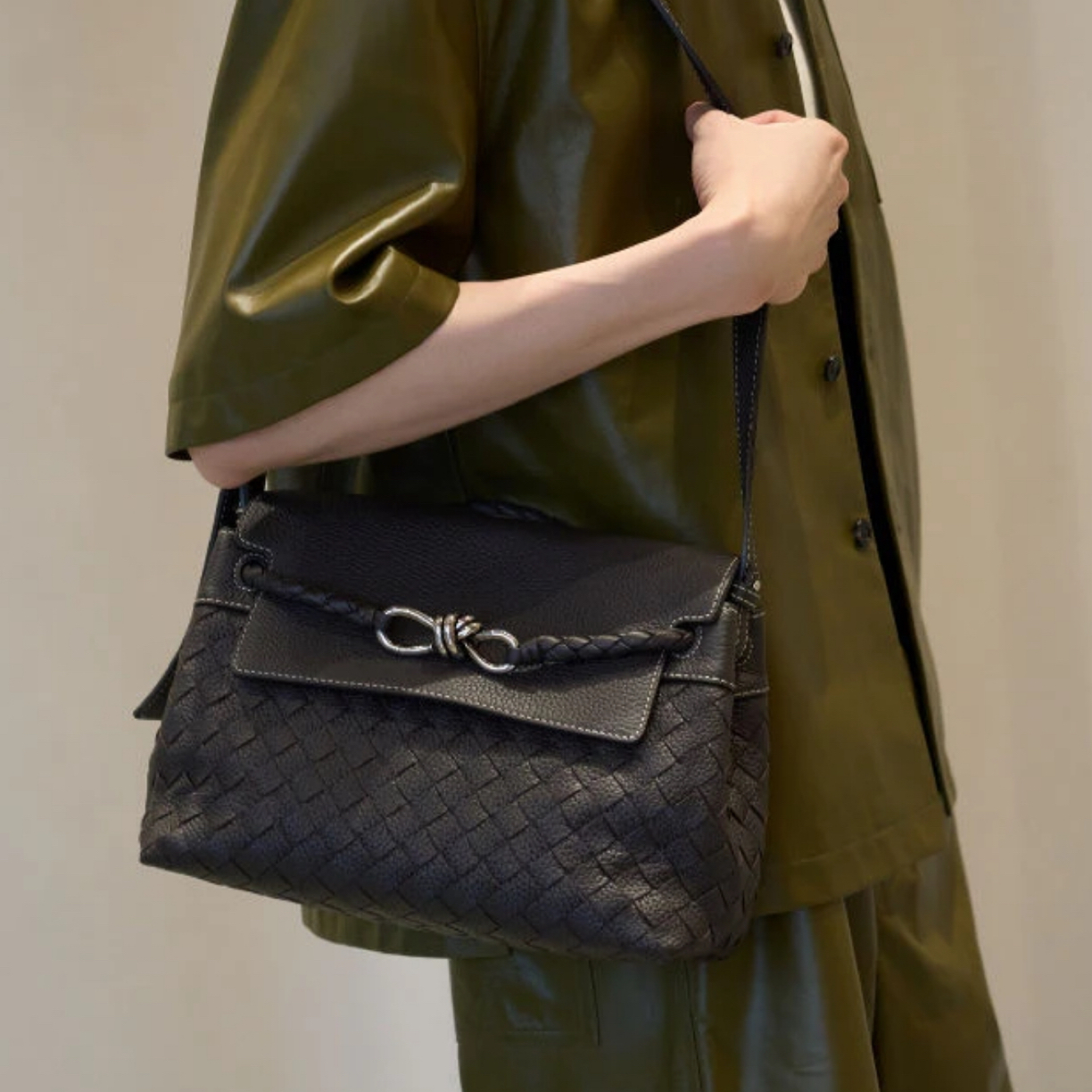 99新 BOTTEGA VENETA/葆蝶家 葆蝶家/单肩包/7375