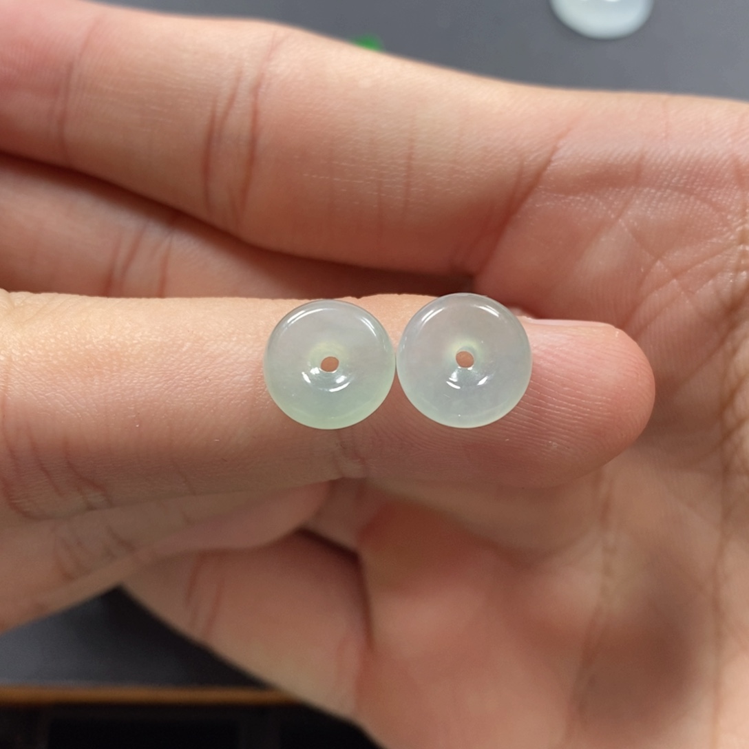 翡翠挂件未镶嵌翡翠珠宝翡翠珠宝