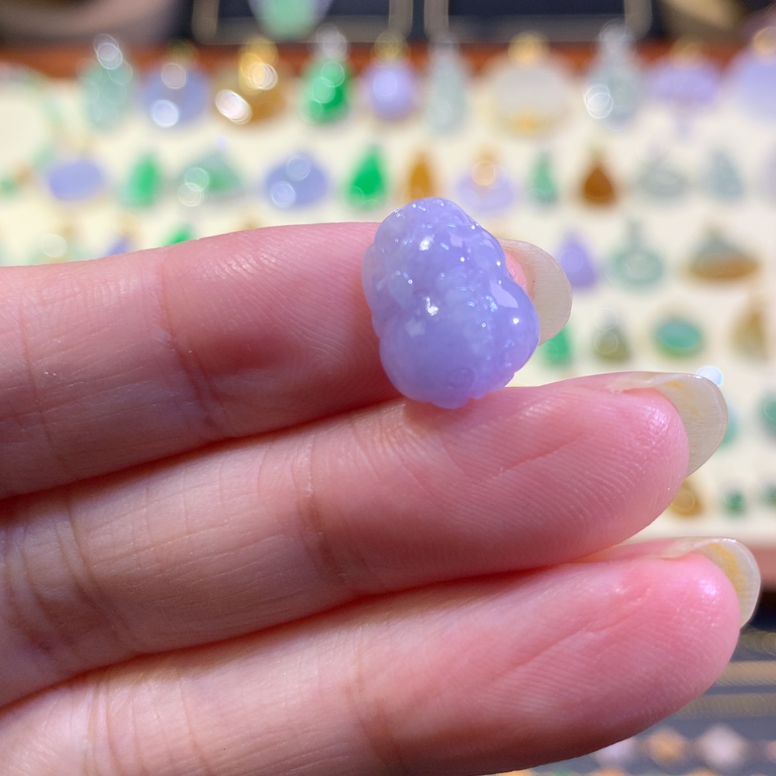 翡翠未镶嵌颈饰翡翠吊坠的未镶嵌