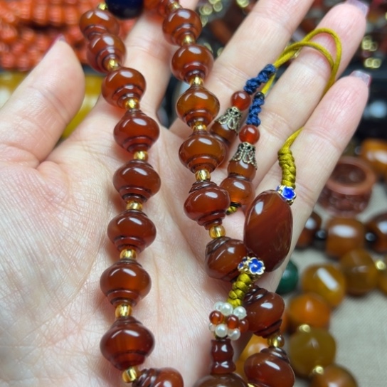 玛瑙/玉髓颈饰未镶嵌