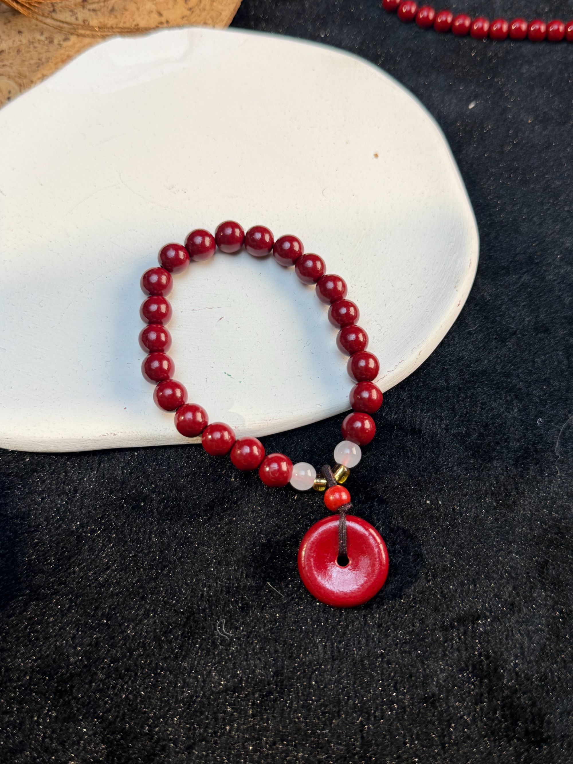 含辰砂工艺品【福利】朱砂平安扣手串（无盒）【145】