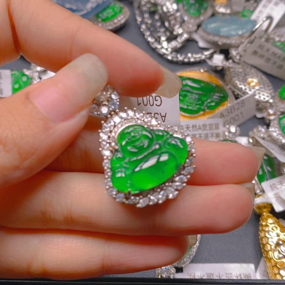 翡翠颈饰银S925镶嵌888888888888