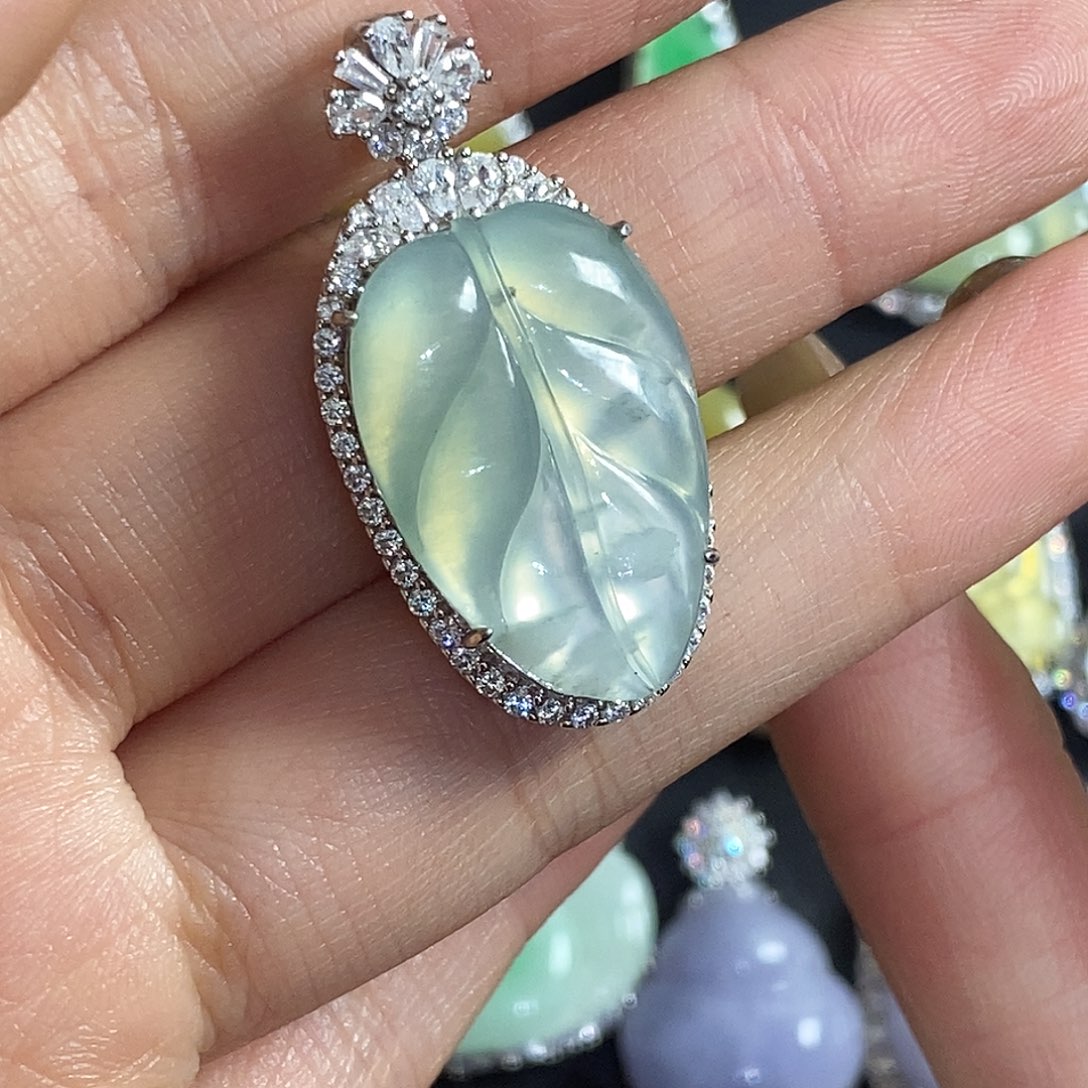 香***水翡翠银S925镶嵌颈饰天然翡翠