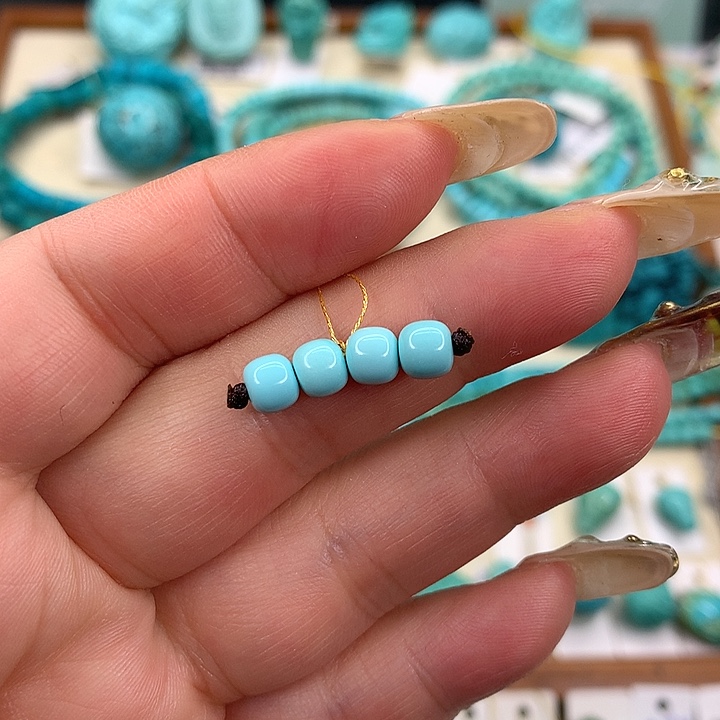 绿松石未镶嵌挂件