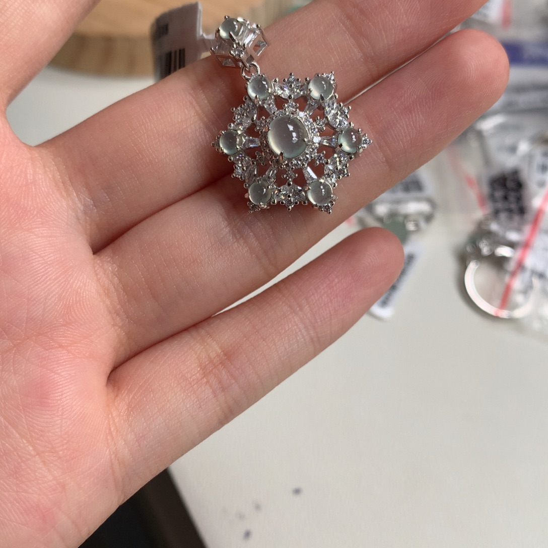 翡翠银S925镶嵌戒指吊坠