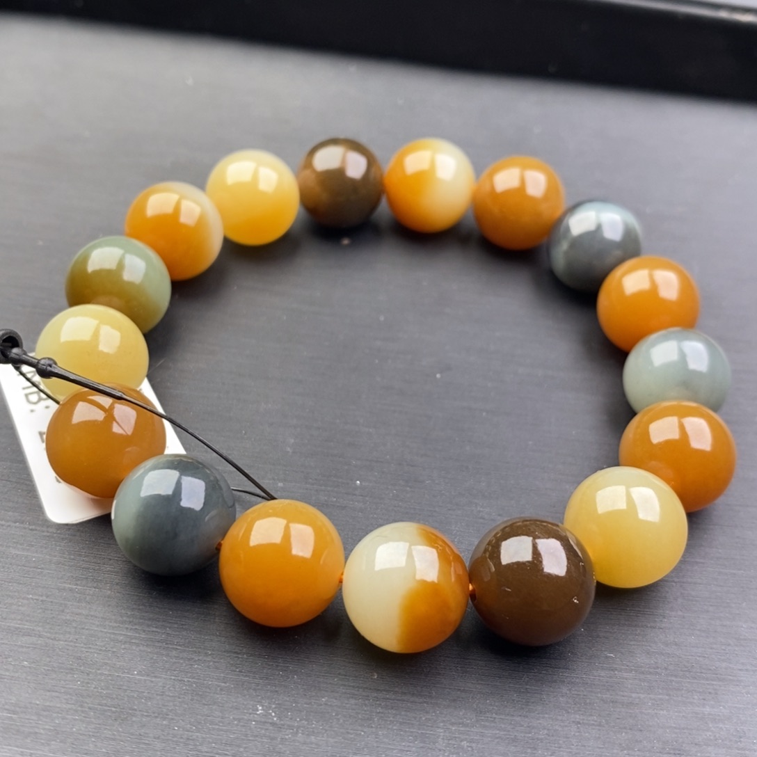 和田玉未镶嵌手串