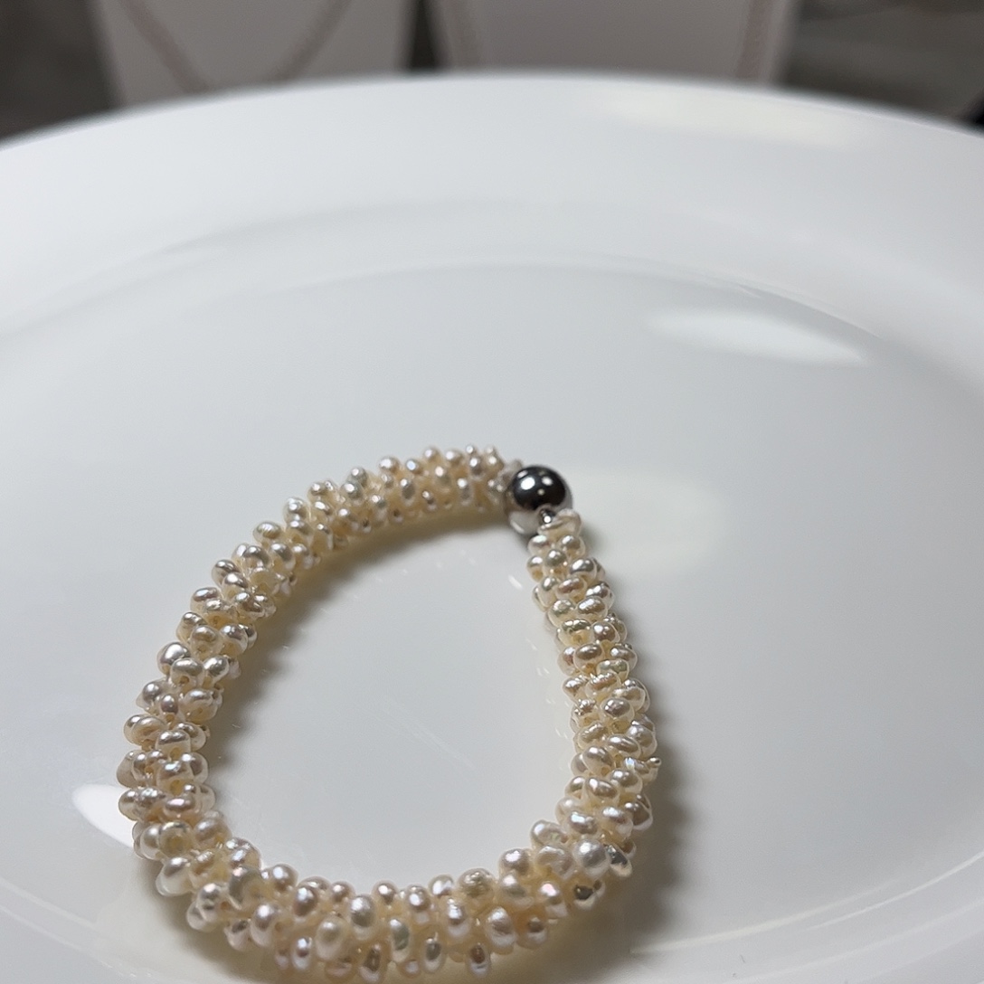 淡水珍珠颈饰未镶嵌毛毛虫手链