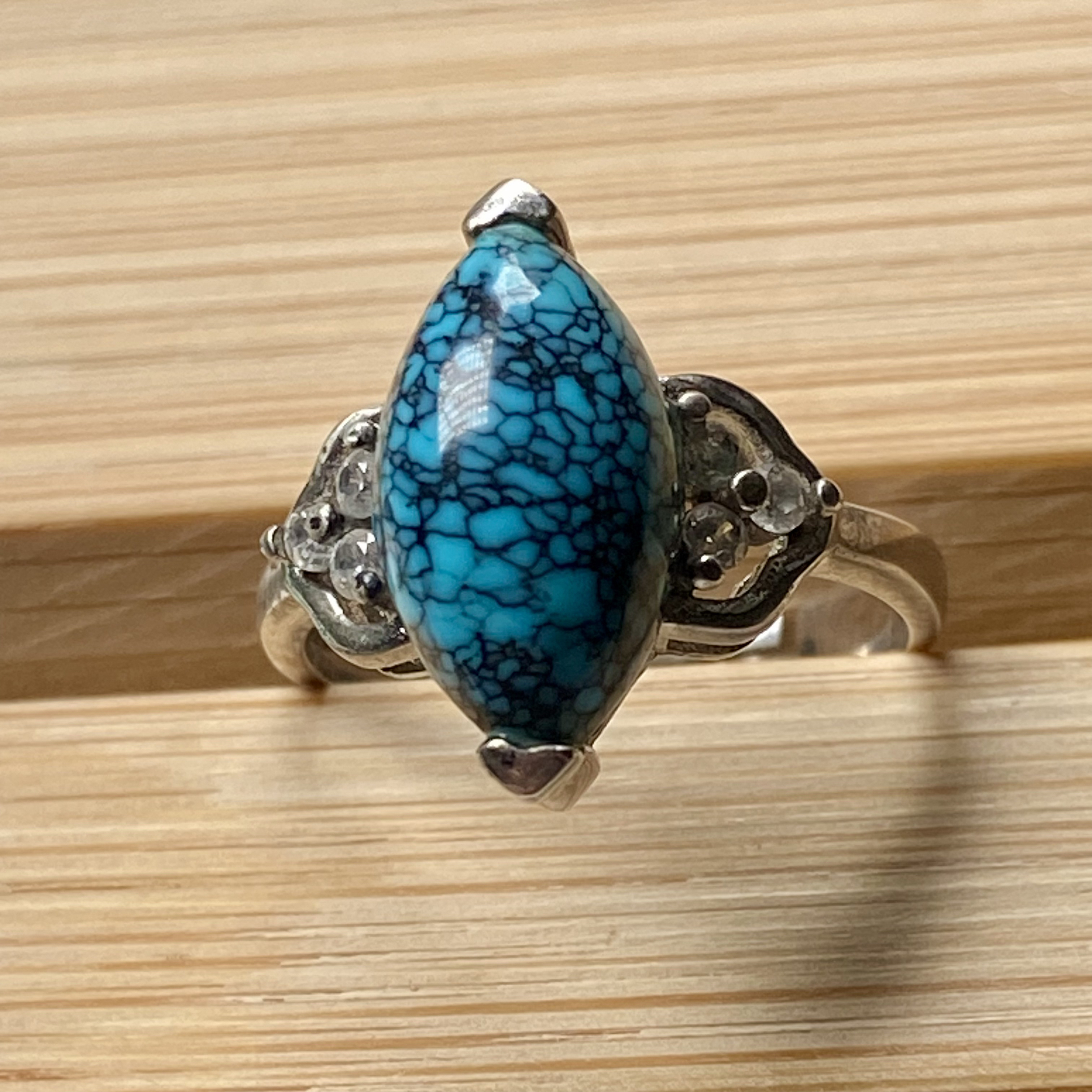 原矿绿松石银镶乌兰花女戒指