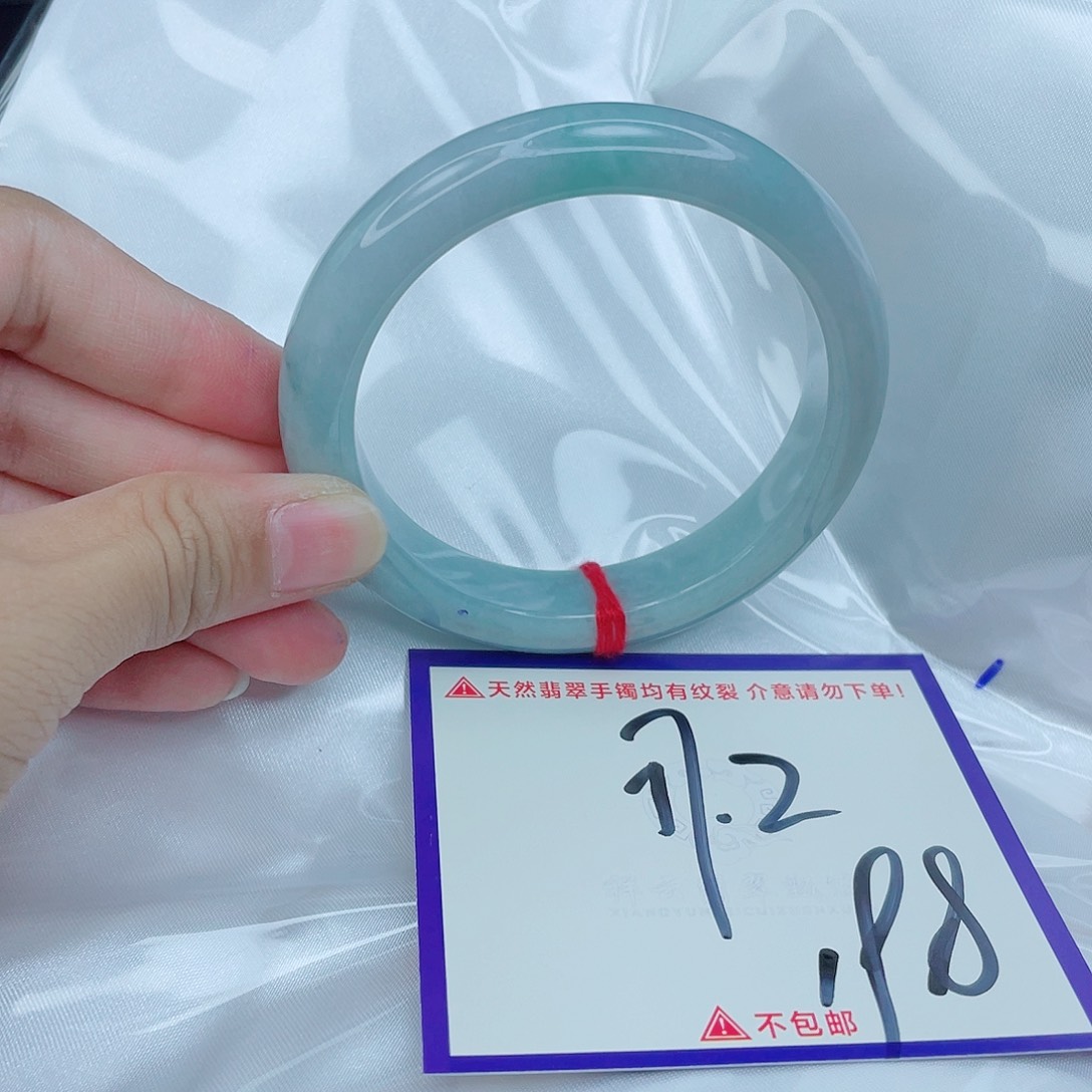 未镶嵌定制翡翠翡翠