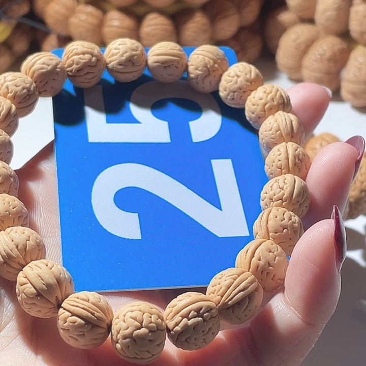 犹***鱼桃核吊坠桃核手串肌肉25