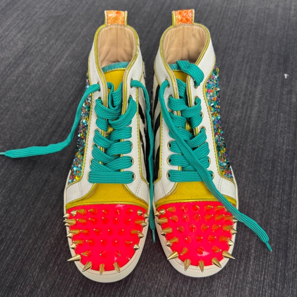 95新 Christian Louboutin/克里斯提·鲁布托 红底高帮铆钉 35码