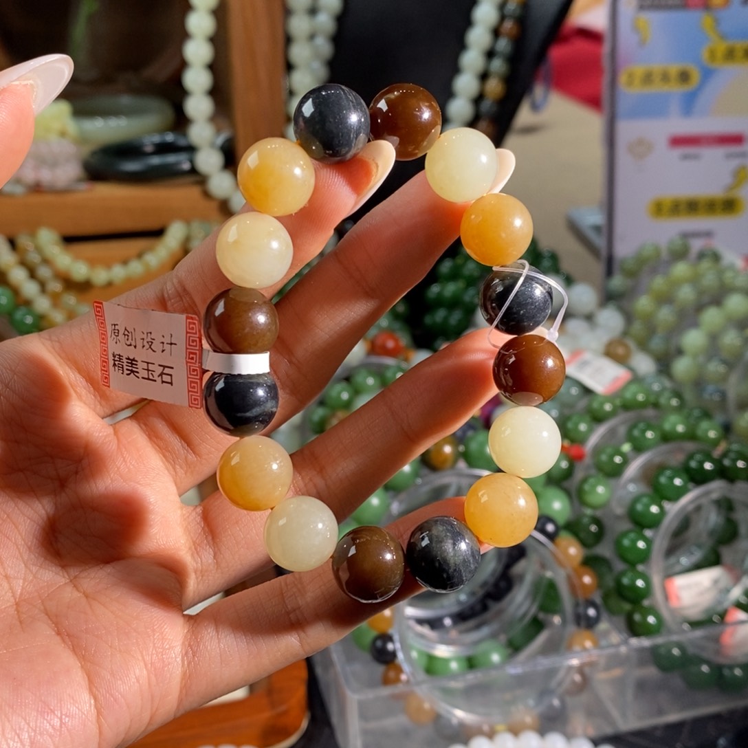 和田玉未镶嵌手链