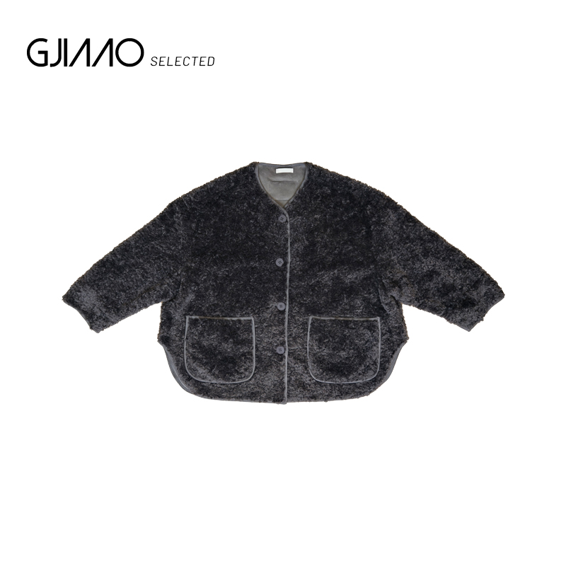 25302 后白标三色毛毛外套