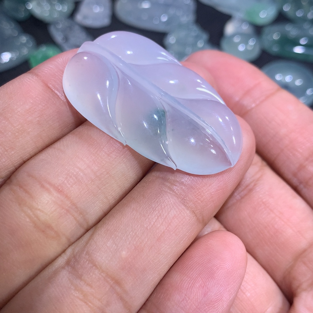 翡翠裸石未镶嵌高冰冰叶子