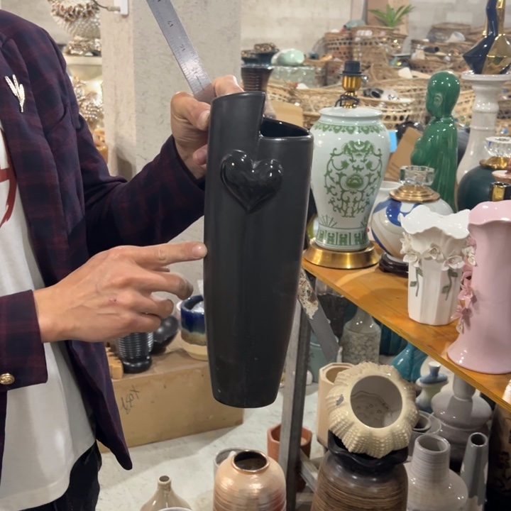 瓶高度30厘米口径9厘米