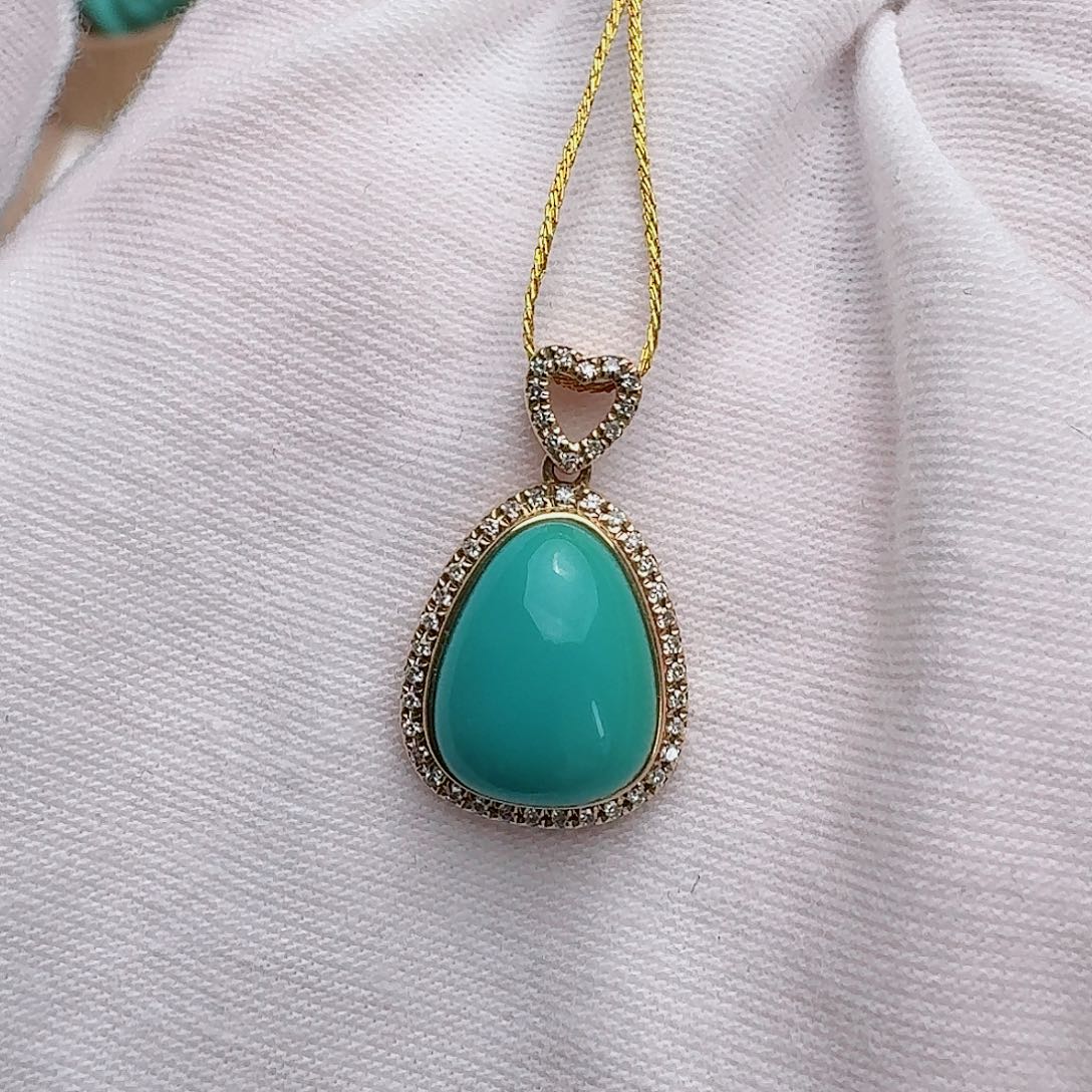 18K金镶嵌绿松石珠宝奇石