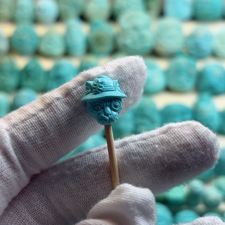 未镶嵌绿松石珠宝奇石