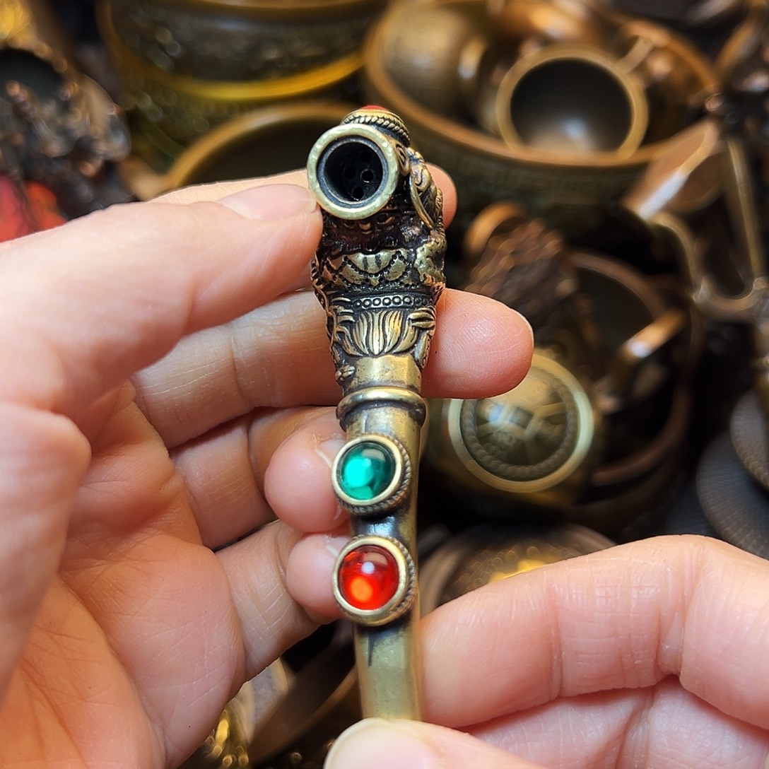 精美铜器工艺品等