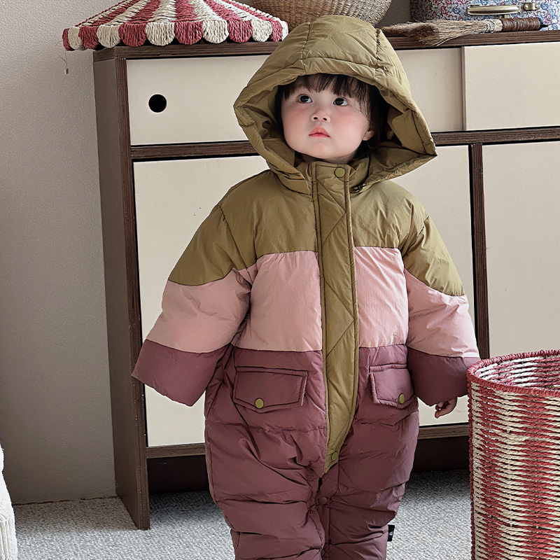 婴幼童羽绒服卡通亲肤童装冬装保暖动工装拼色连体羽绒服WZ86006