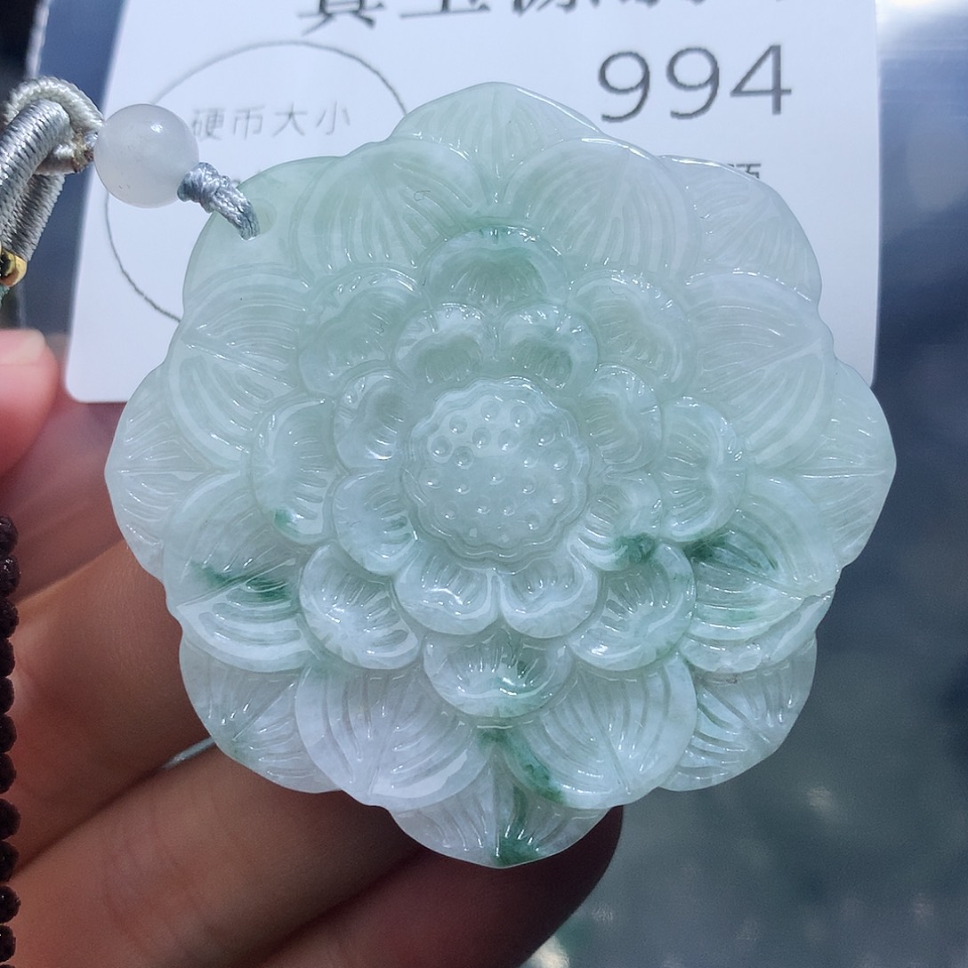 翡翠未镶嵌颈饰994