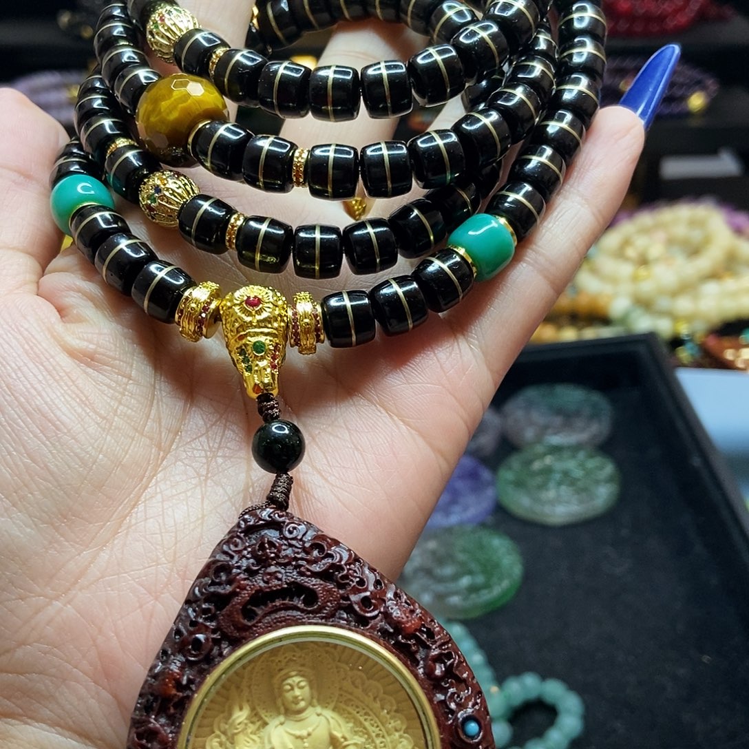 衣***王佛心果吊坠菩提果