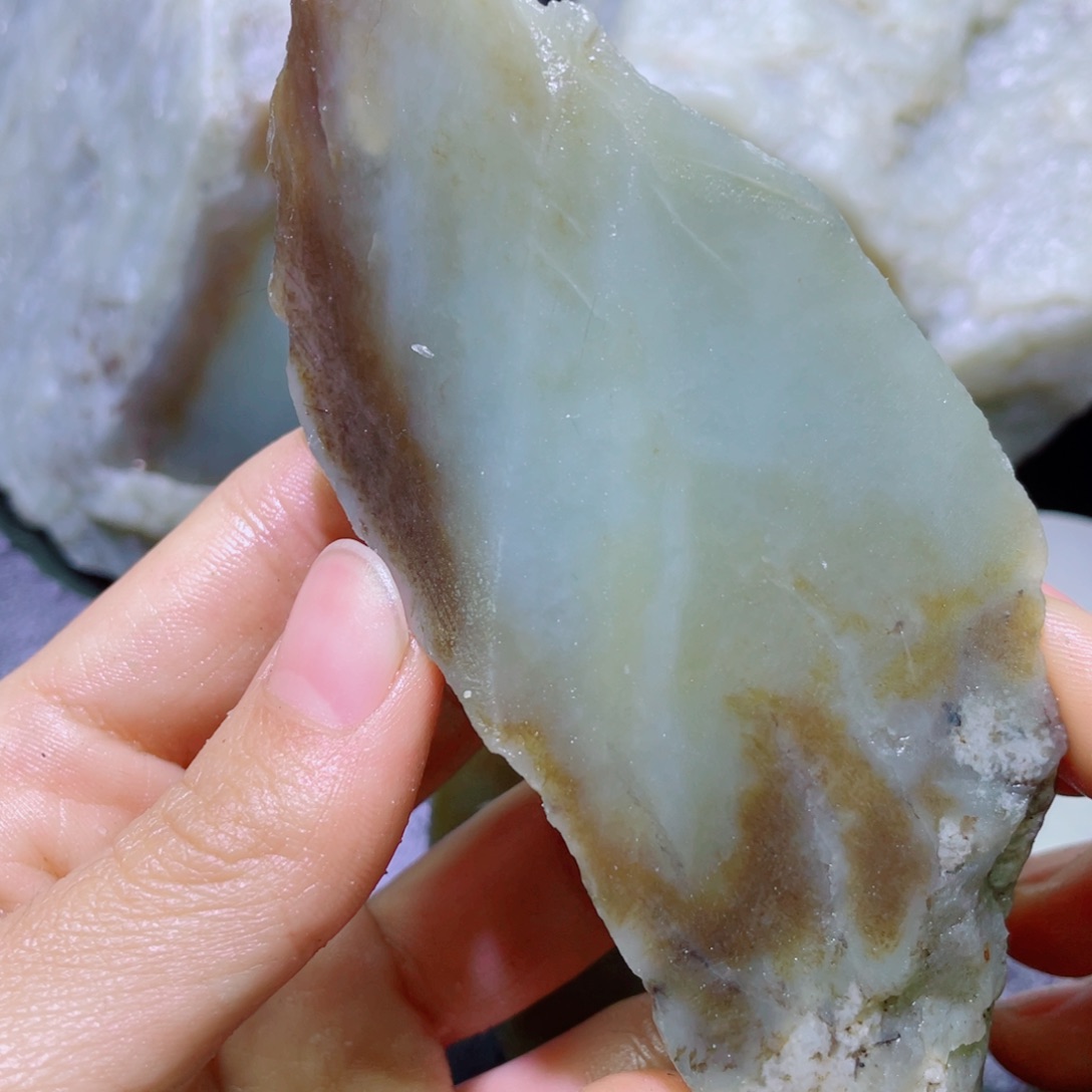 和田玉未镶嵌珠宝半成品