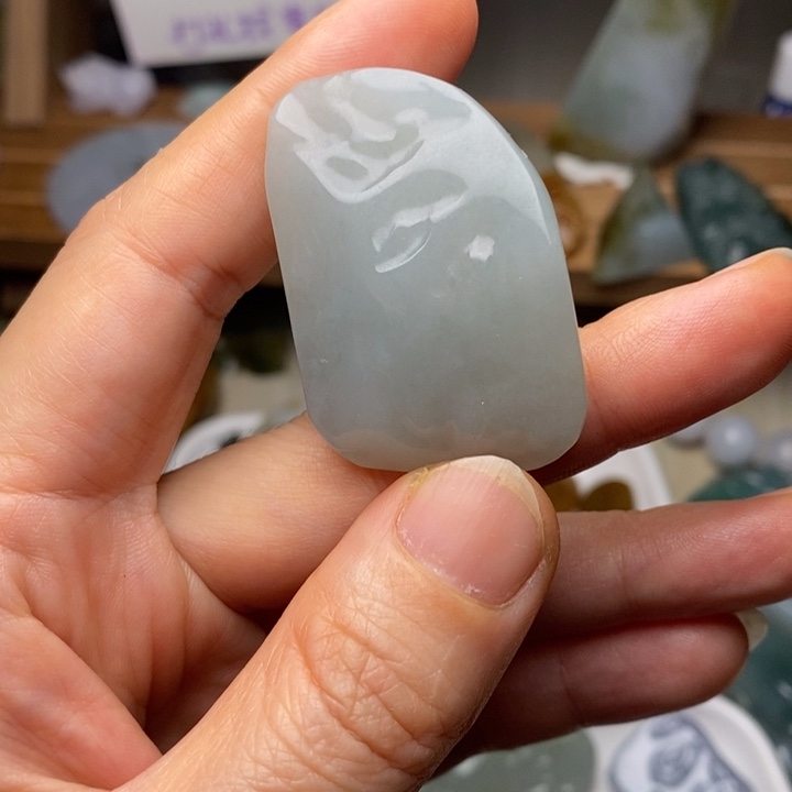 翡翠未镶嵌颈饰天然