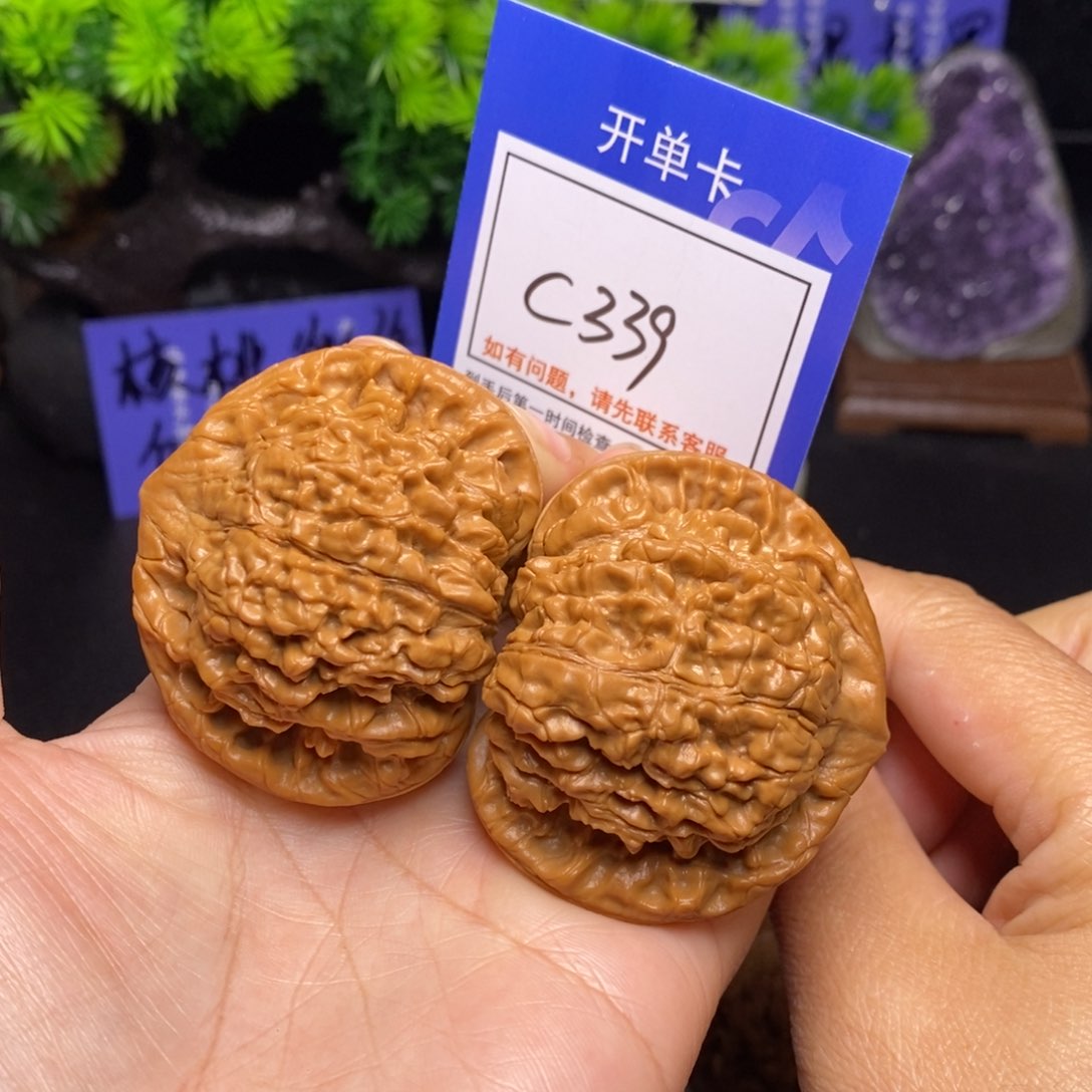 文玩核桃把件迪*、51全品官帽c339