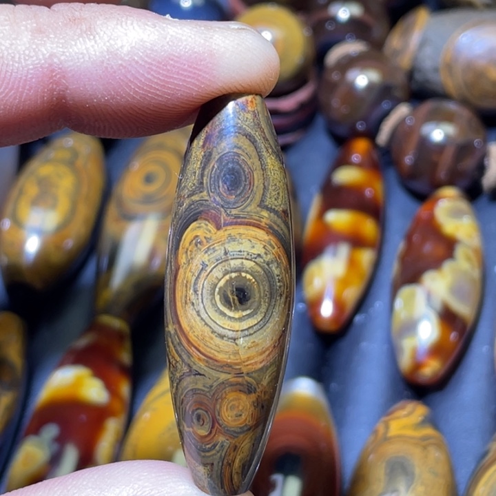 未镶嵌颈饰玛瑙/玉髓