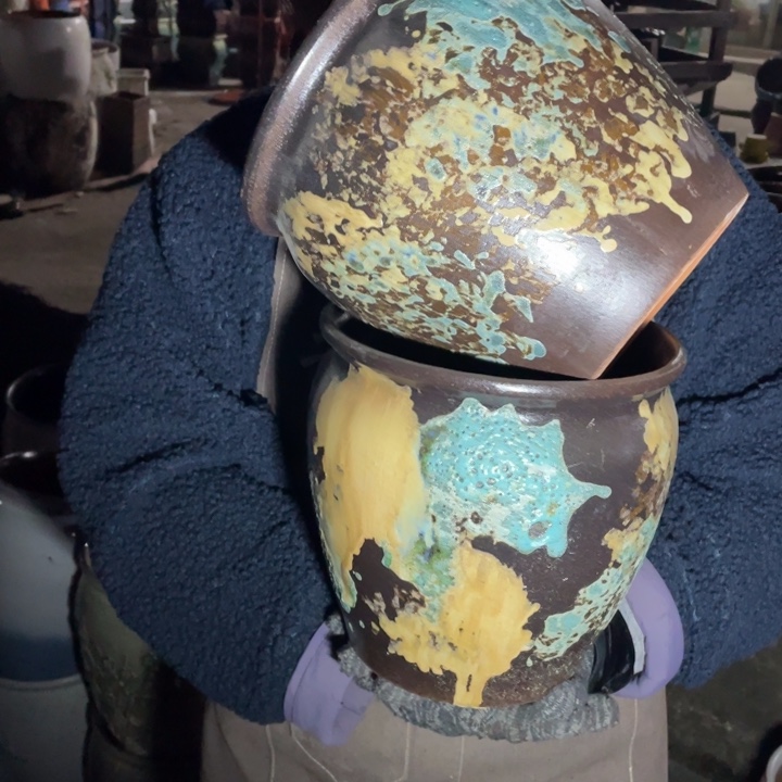 花盆紫砂口20高21瑕疵瑕疵