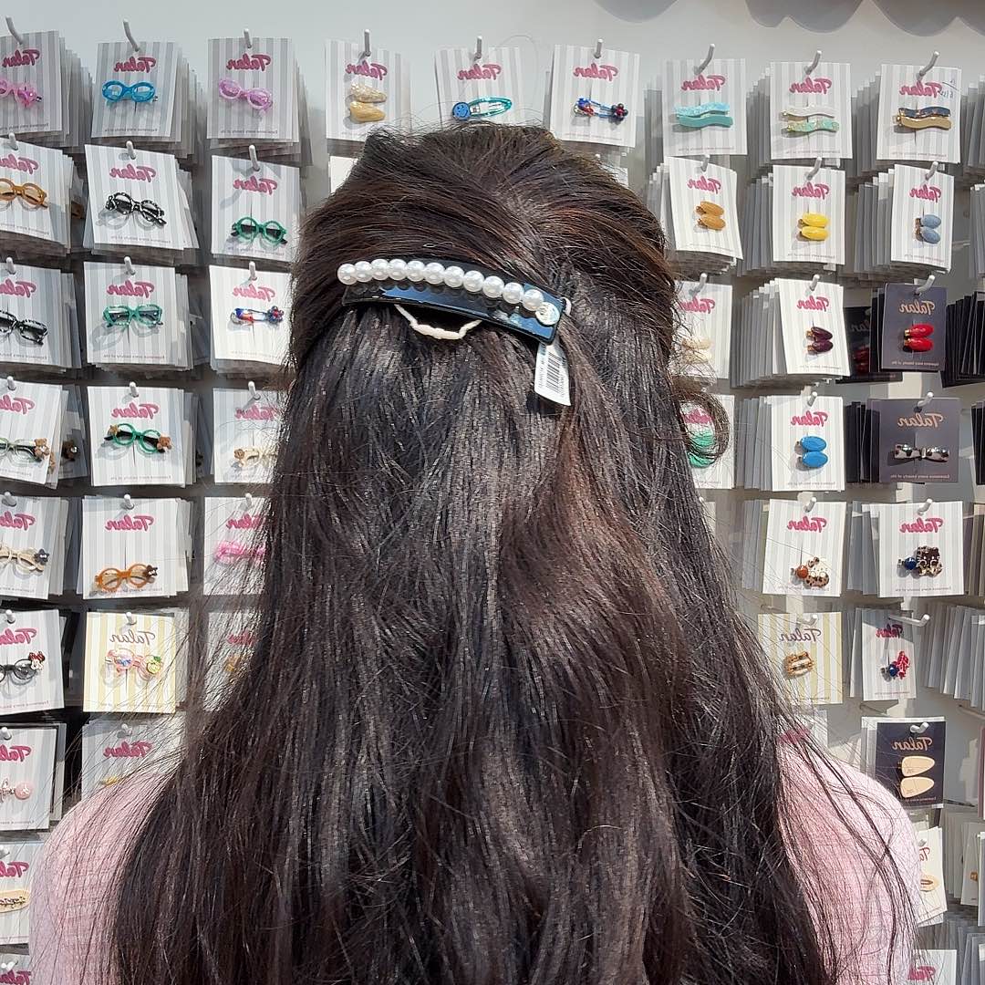 布艺铁合金黑色珍珠齿梳