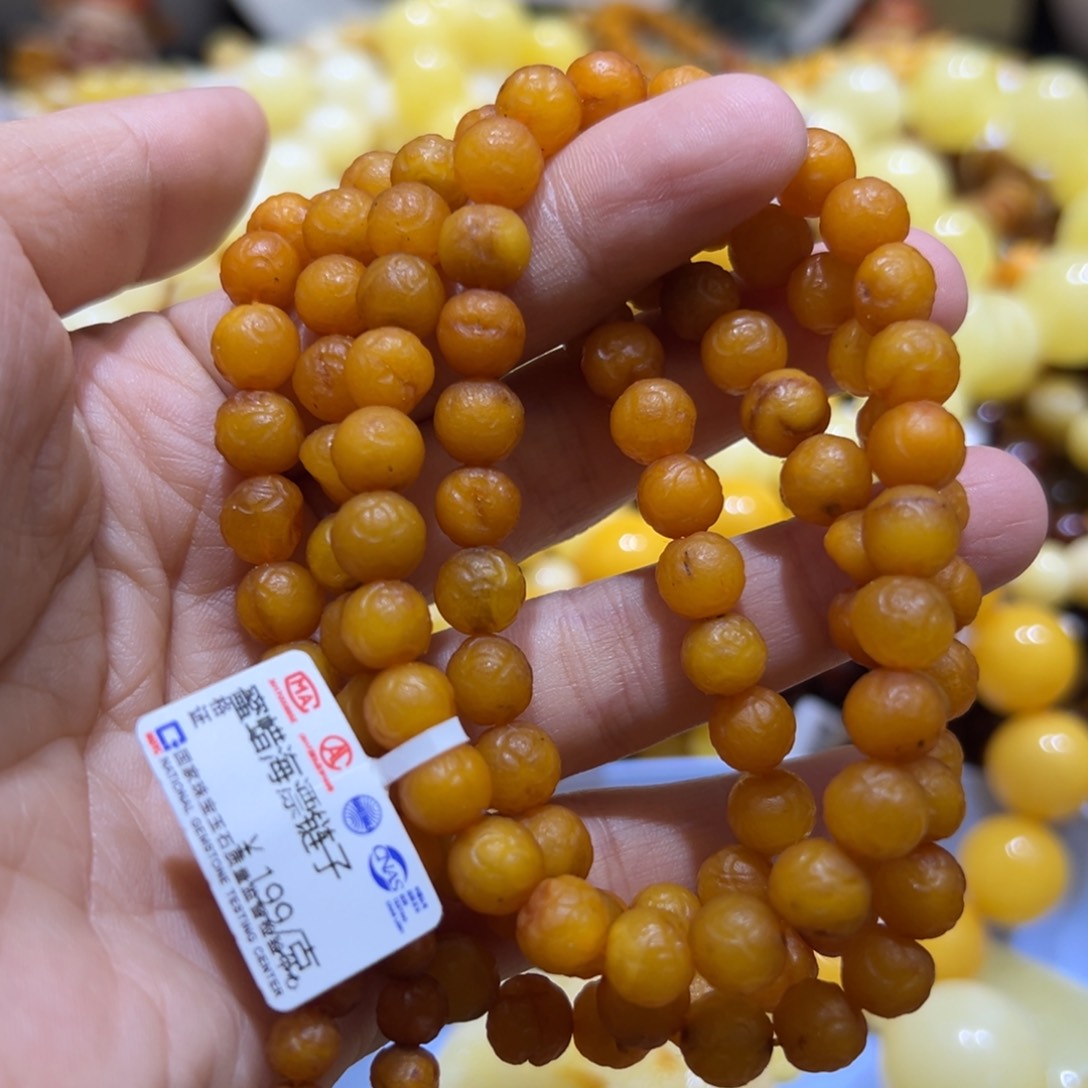 琥珀珠宝奇石未镶嵌