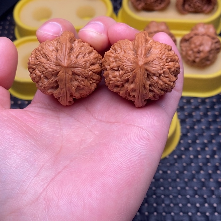 吊坠文玩核桃牡丹纹37