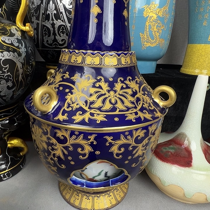 瓷片转心瓶福源阁欢迎您的光临