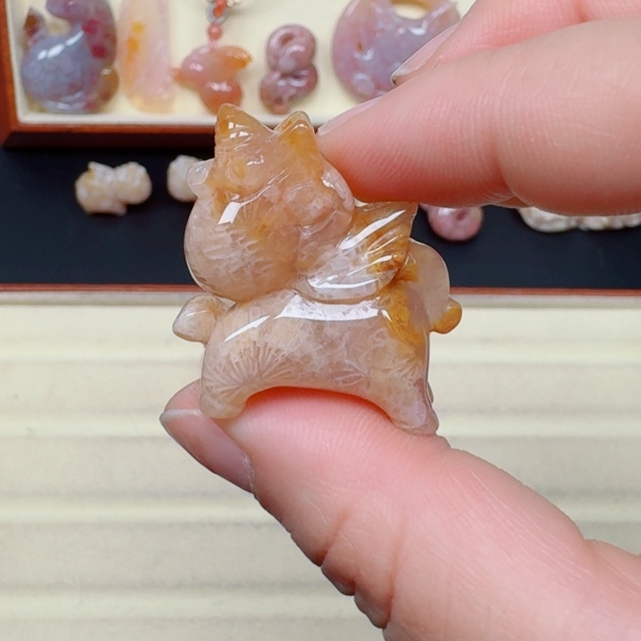 硅化玉手链合金珊瑚玉