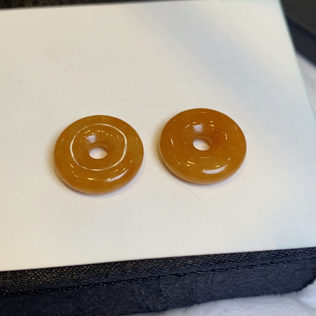 翡翠耳饰未镶嵌黄翡甜甜圈