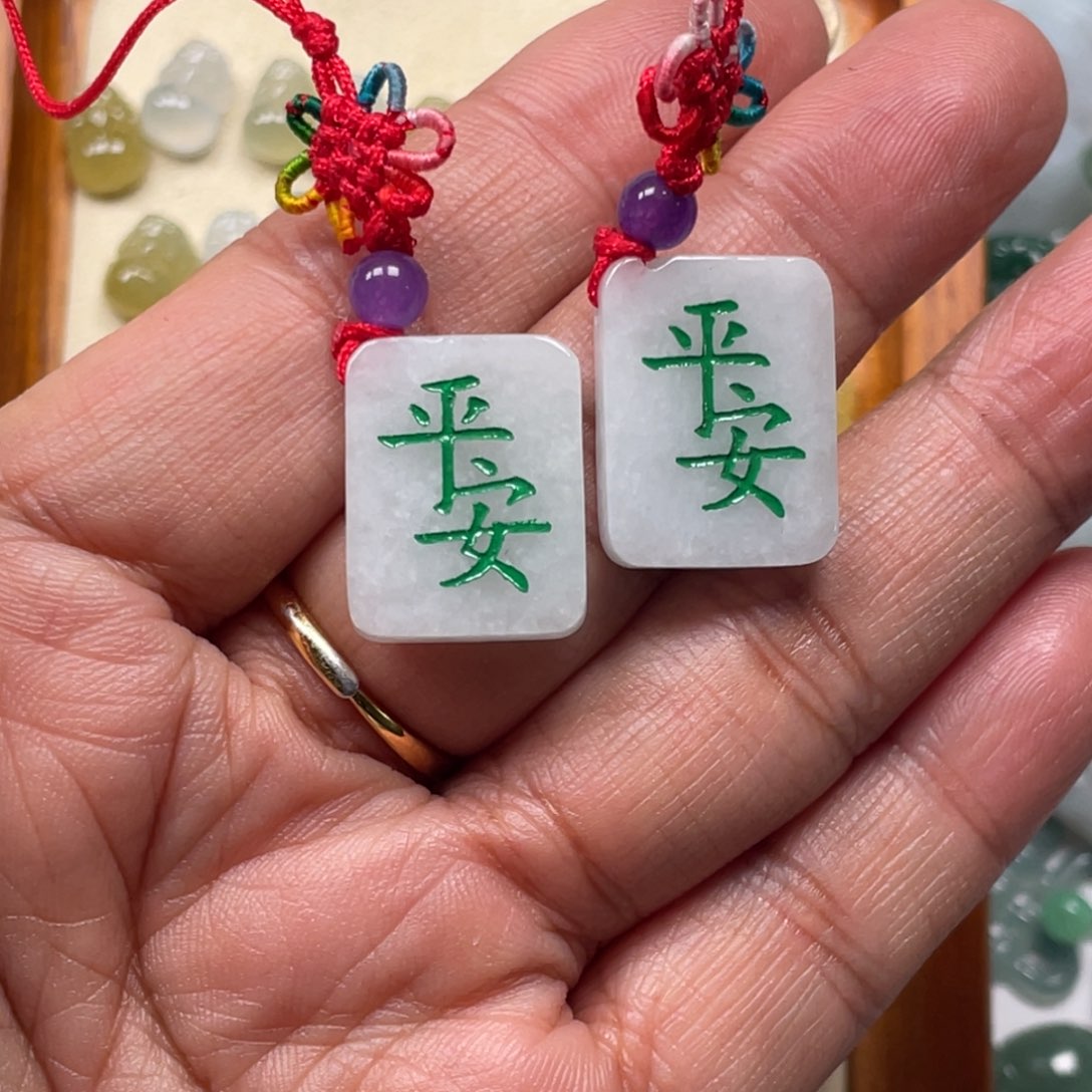 翡翠颈饰未镶嵌46795679