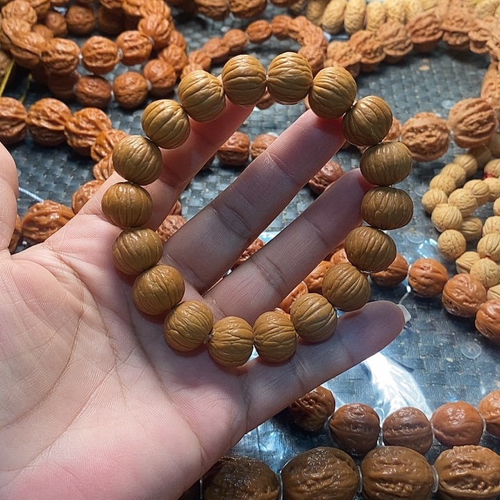 文玩核桃手串猴头