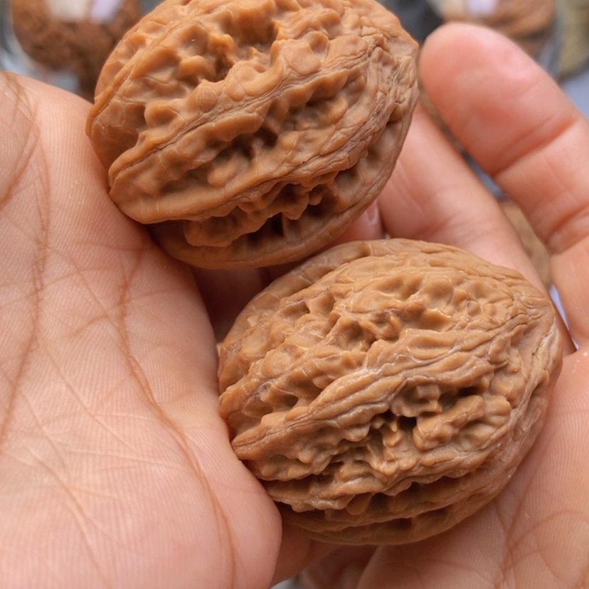 【闪购商品】文玩核桃把件39大古石