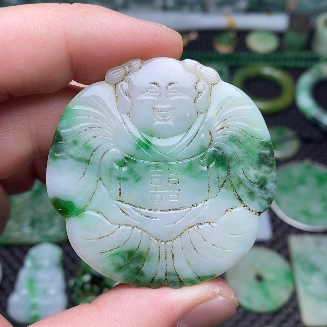 翡翠挂件未镶嵌缅甸天然翡翠童子