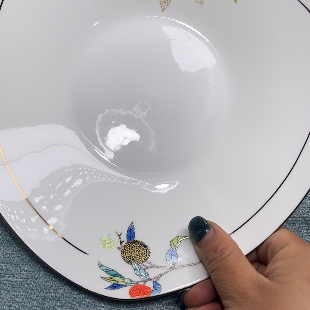 瓷片荔枝三角盘两个