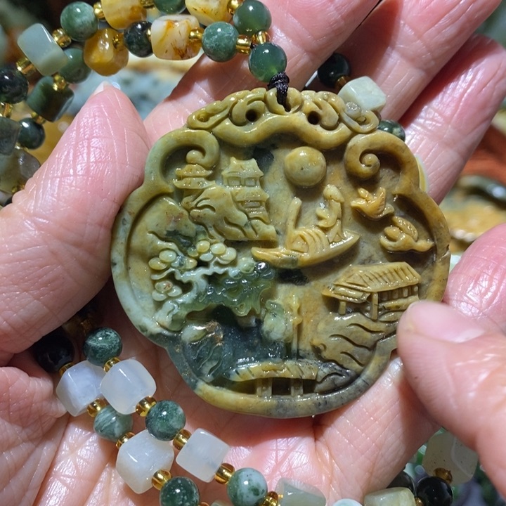 岫玉岫玉吊坠未镶嵌